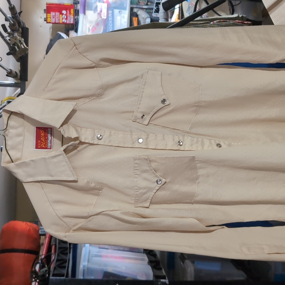 Garage Sale!! Very vintage Eli plains Formal Western Wear Pearl snaps country L
